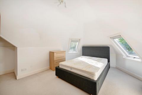 2 bedroom flat for sale, Christchurch Avenue, London, NW6