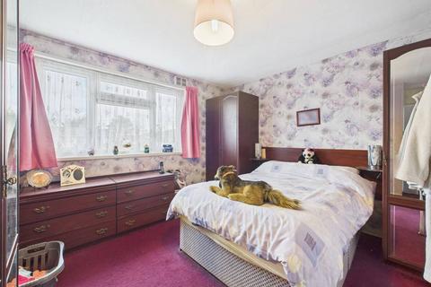 3 bedroom semi-detached house for sale, Newgate Close, Feltham, Middlesex, TW13