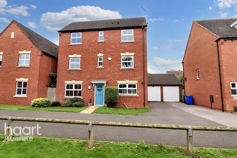 4 bedroom detached house for sale, Coral Crescent, Warsop
