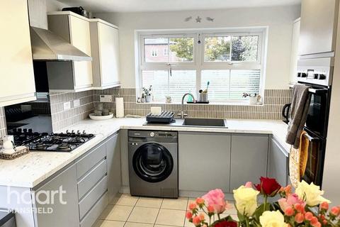 4 bedroom detached house for sale, Coral Crescent, Warsop