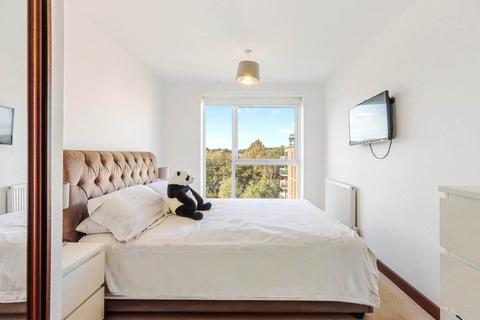 2 bedroom apartment for sale, Capricorn Court, Zodiac Close