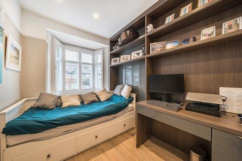 11 Sandall Road, London, W5 1HZ