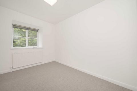undefined, Victoria Road, London W5