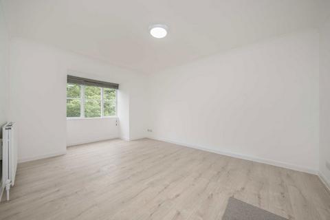 undefined, Victoria Road, London W5