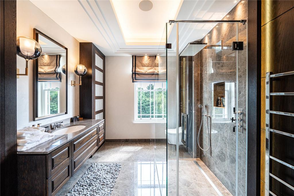 Ensuite