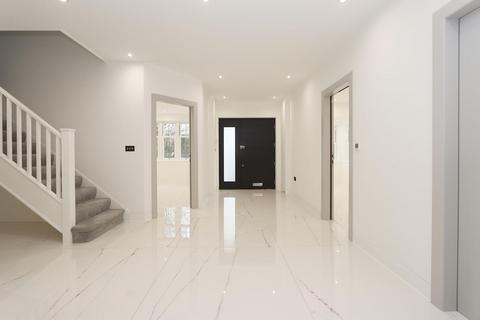 5 bedroom house for sale, Brook Way, Chigwell