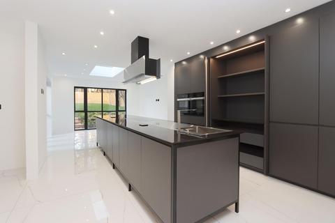 5 bedroom house for sale, Brook Way, Chigwell