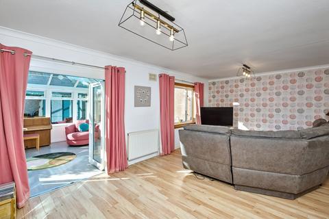 24 Bonaly Drive, Edinburgh, EH13 0HB