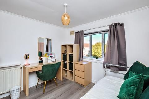 24 Bonaly Drive, Edinburgh, EH13 0HB