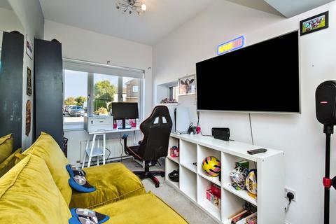 24 Bonaly Drive, Edinburgh, EH13 0HB