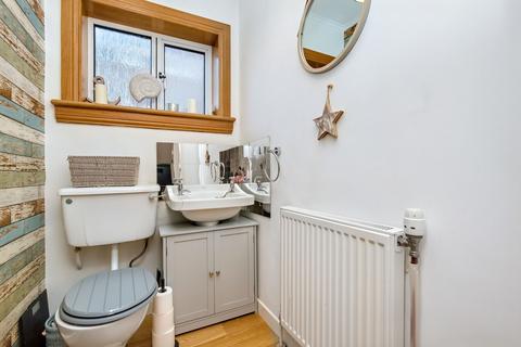 24 Bonaly Drive, Edinburgh, EH13 0HB