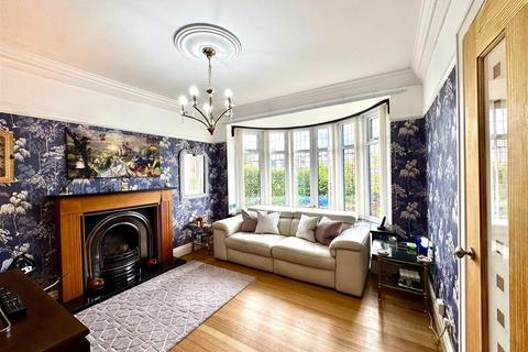 undefined, Broadway, Chadderton, Oldham