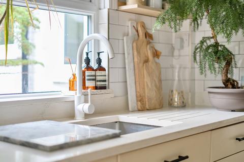 2 bedroom link detached house for sale, Kings Road, Haslemere, Surrey, GU27