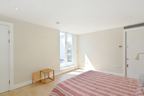3 bedroom apartment to rent, 43 Hereford Road, London W2