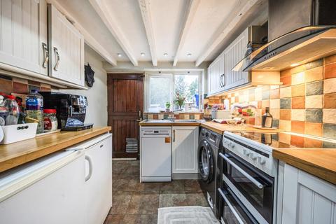 2 bedroom cottage for sale, Bicester Road,  Kingswood,  HP18