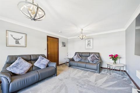 52 Elm Street, Errol, Perth, PH2 7SQ