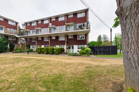 Kildare Close, Bordon, Hampshire, GU35