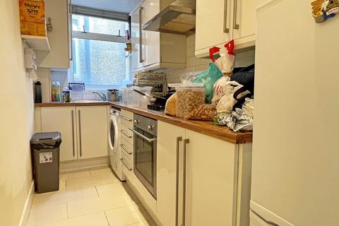 2 bedroom flat for sale, Stanmer Park Road, Brighton BN1