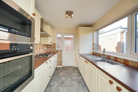 undefined, 34 Bratch Park, Wombourne, Wolverhampton