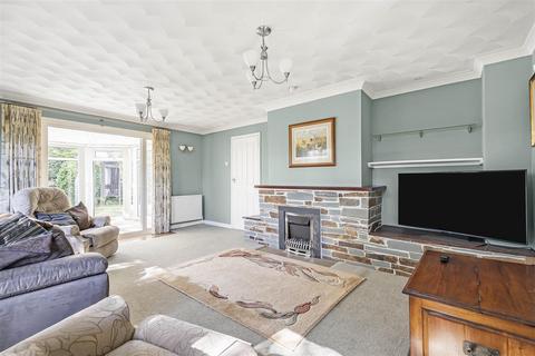 undefined, Tremail, Camelford