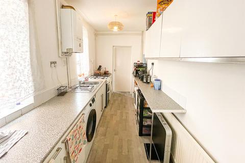 2 bedroom terraced house for sale, Narborough Road, Leicester