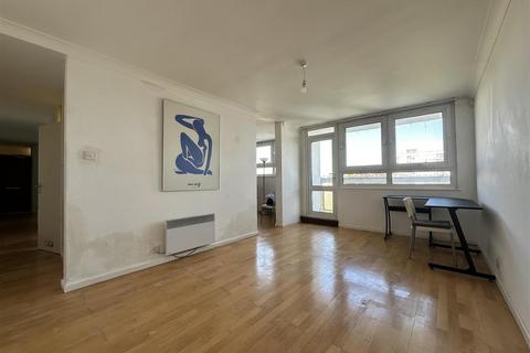2 bedroom flat to rent, Dove Street Kingsdown Bristol