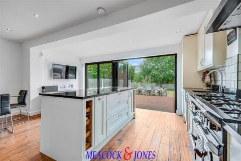 undefined, Rochford Avenue, Shenfield, Brentwood