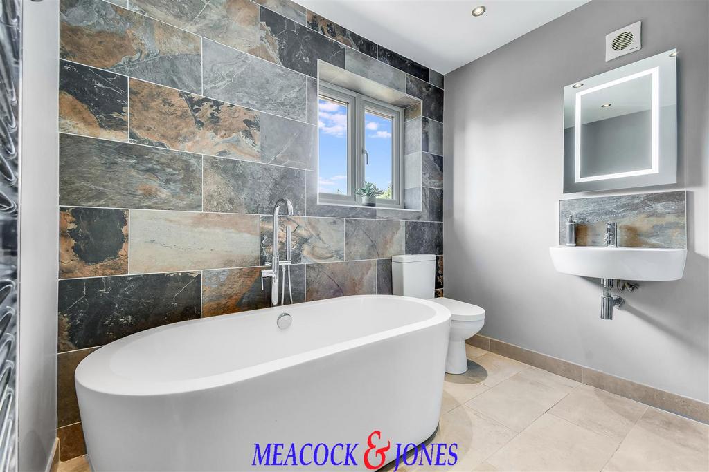 DSC 0747-DSC 0751.jpg