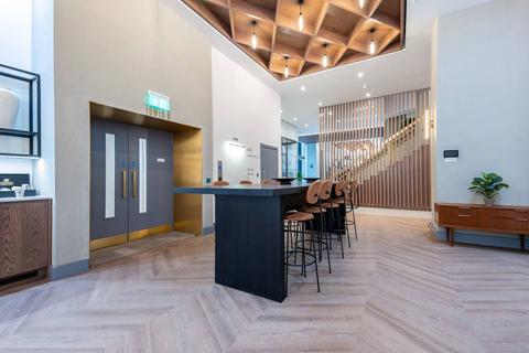 Ten Degrees, Croydon, CR0