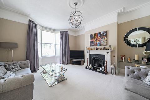 undefined, West End Avenue, Harrogate, HG2