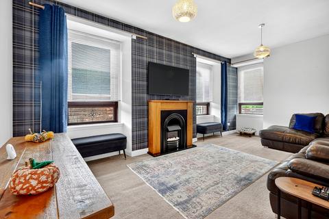 5 bedroom terraced house for sale, 61 Main Street, Auchinleck, KA18 2AF