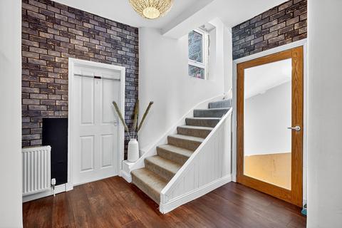 5 bedroom terraced house for sale, 61 Main Street, Auchinleck, KA18 2AF