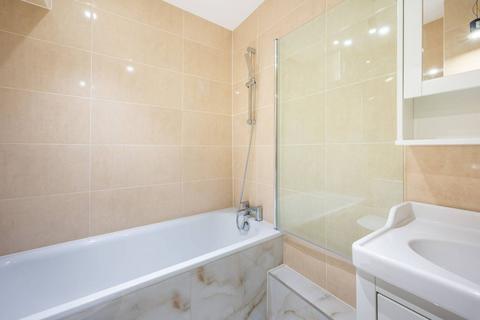 3 bedroom flat for sale, Buckland Crescent, Swiss Cottage, London, NW3