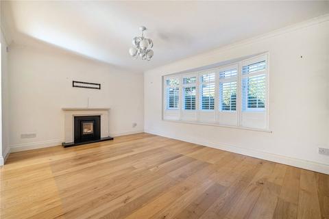 8 Cedar Close, Tadley, RG26 3SL