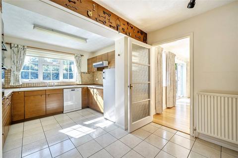 8 Cedar Close, Tadley, RG26 3SL
