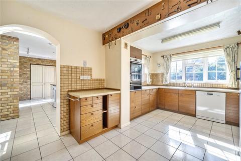 8 Cedar Close, Tadley, RG26 3SL