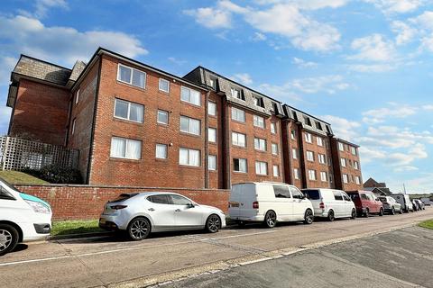 1 bedroom flat for sale, Homeridge House, Longridge Avenue, Saltdean, BN2 8RQ