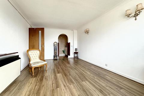 1 bedroom flat for sale, Homeridge House, Longridge Avenue, Saltdean, BN2 8RQ