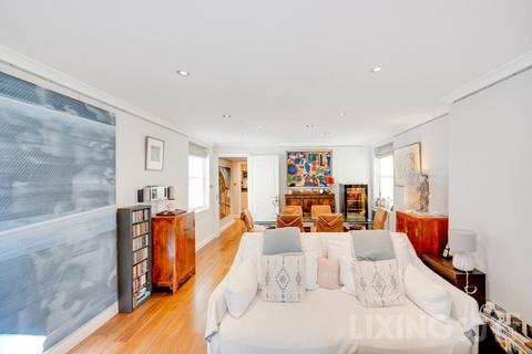 1 bedroom apartment for sale, Queen's Gate, South Kensington, SW7