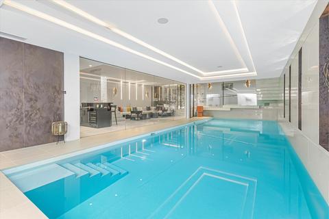 6 bedroom detached house to rent, Ingram Avenue, Hampstead  NW11