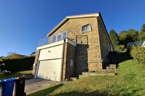 2 bedroom detached bungalow for sale, Barmeadow, Dobcross OL3