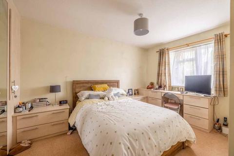 3 bedroom semi-detached house for sale, Diana Close, George Green SL3