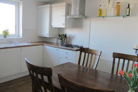 25/12 Springfield Street, Edinburgh, EH6 5DE