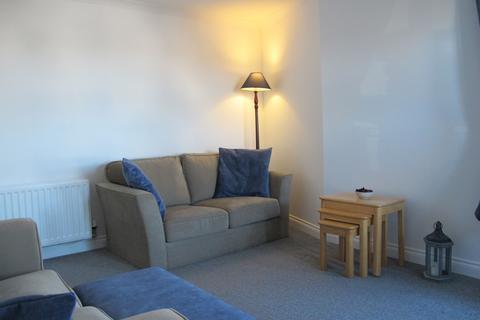 25/12 Springfield Street, Edinburgh, EH6 5DE