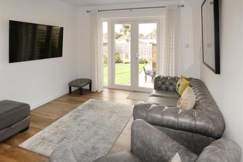 undefined, Chaucer Avenue, Rustington BN16