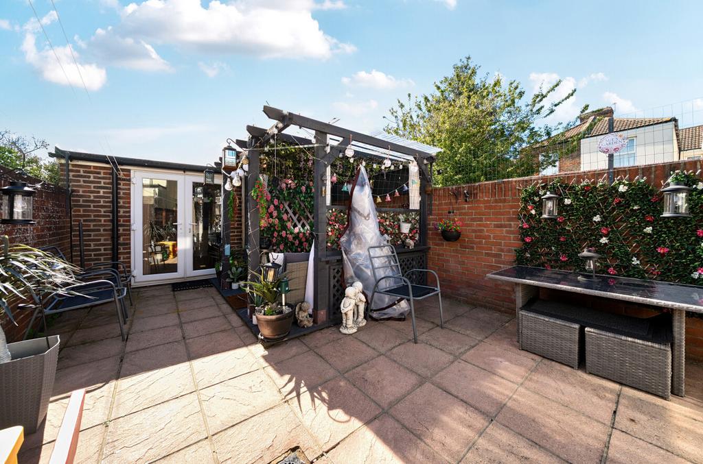 1359205-21-68d552...