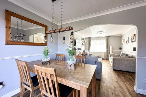 4 bedroom detached house for sale, Queensway, Galmington, Taunton