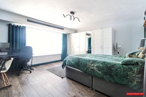 2 bedroom semi-detached bungalow for sale, The Rising, Eastbourne BN23