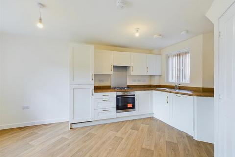3 bedroom semi-detached house to rent, Harpur Hill, Buxton