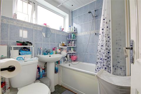 5 Westfield Close, Enfield, EN3 7RU